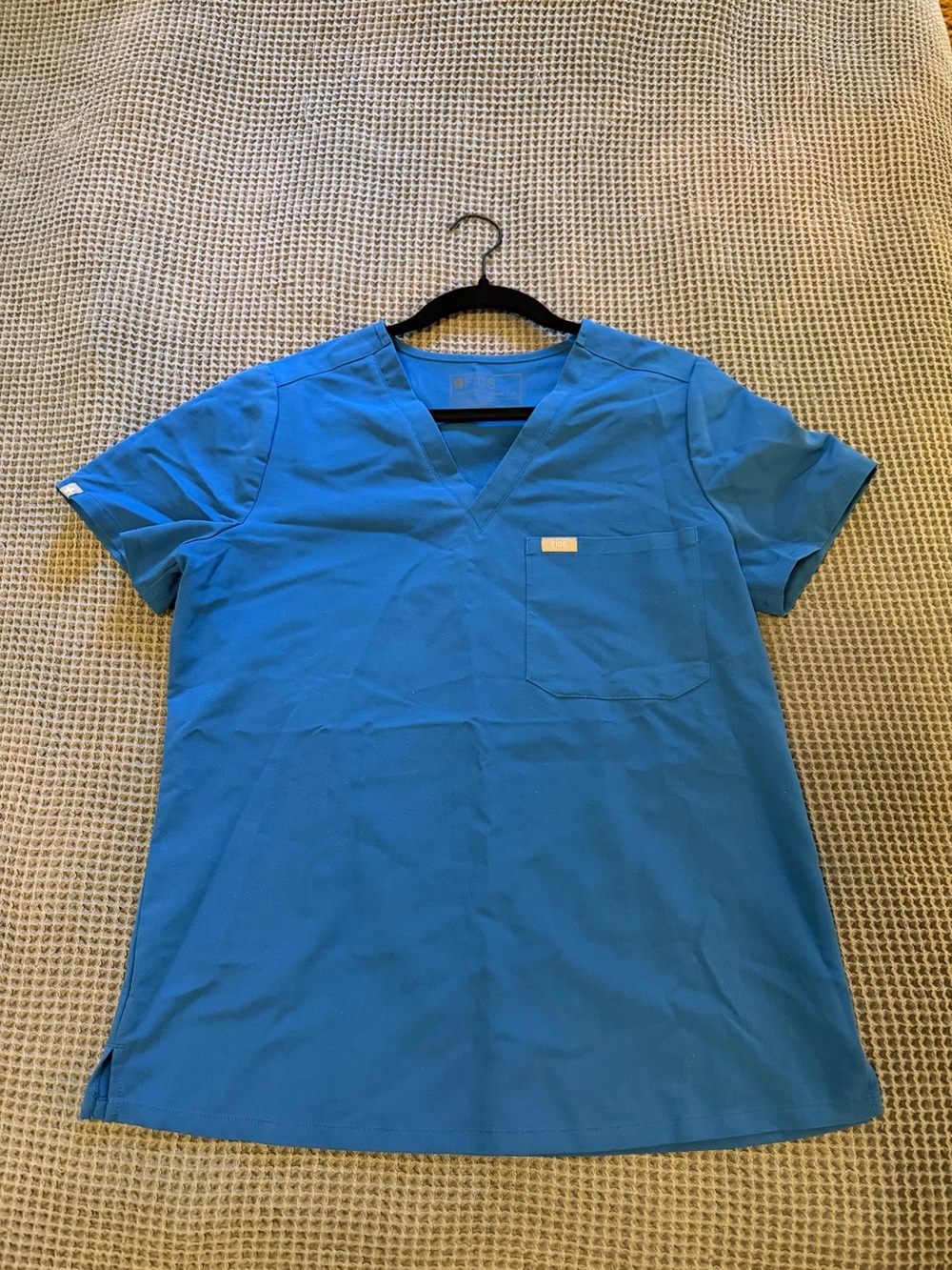 Figs Catarina V Neck Scrub Top